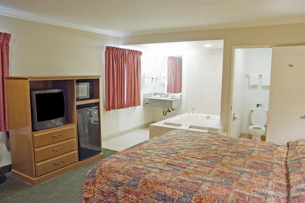 Americas Best Value Inn Hollywood Λος Άντζελες Δωμάτιο φωτογραφία