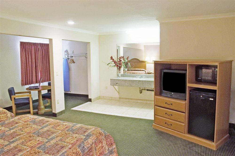 Americas Best Value Inn Hollywood Λος Άντζελες Δωμάτιο φωτογραφία